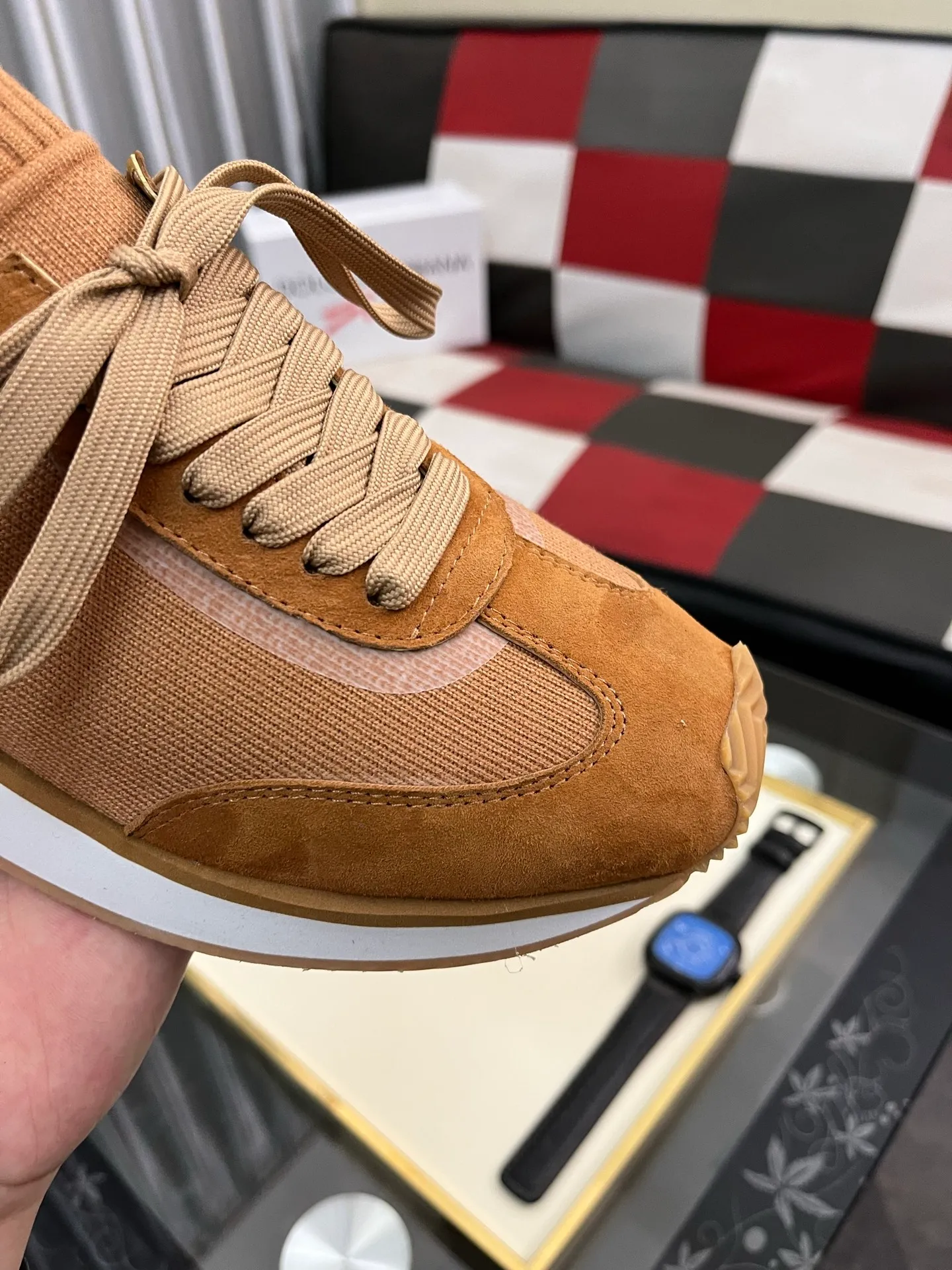 Men's Men's Shoes💰420⌚️⌚️••Dolce&Gabbana••DG✔️High-end men's sports and casual shoes. Original goods from top counters. Original imported cowhide, multi-material splicing design ➕Imported cowhide lining, cowhide feet ➕Original TPR elastic outsole. Size: 36-46🔟Colors available